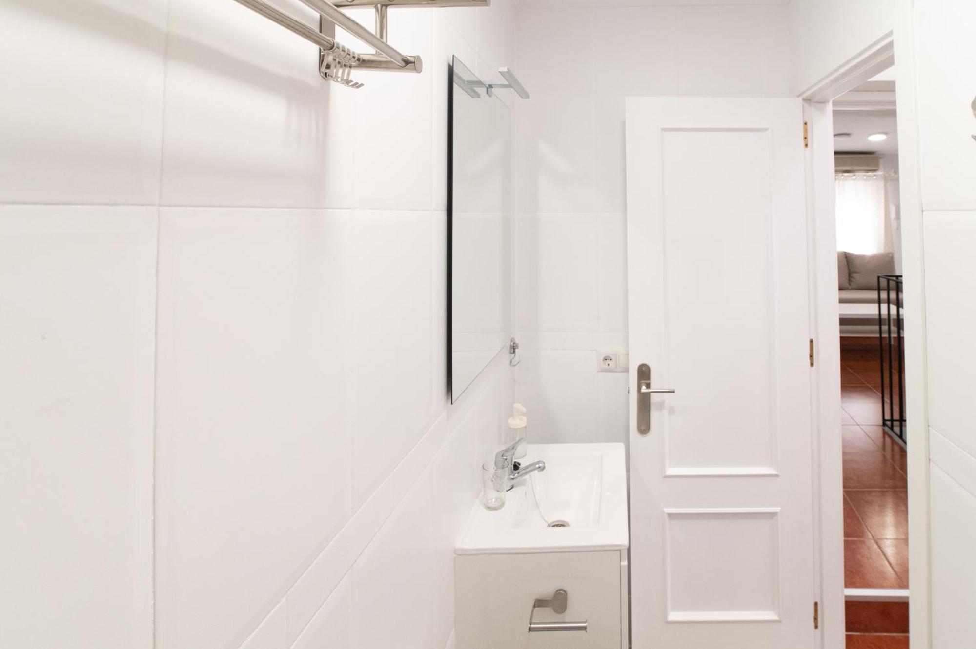 Acogedor Apartamento En Malaga Playa Ngoại thất bức ảnh